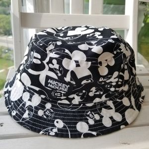 Mickey Mouse Disney bucket hat